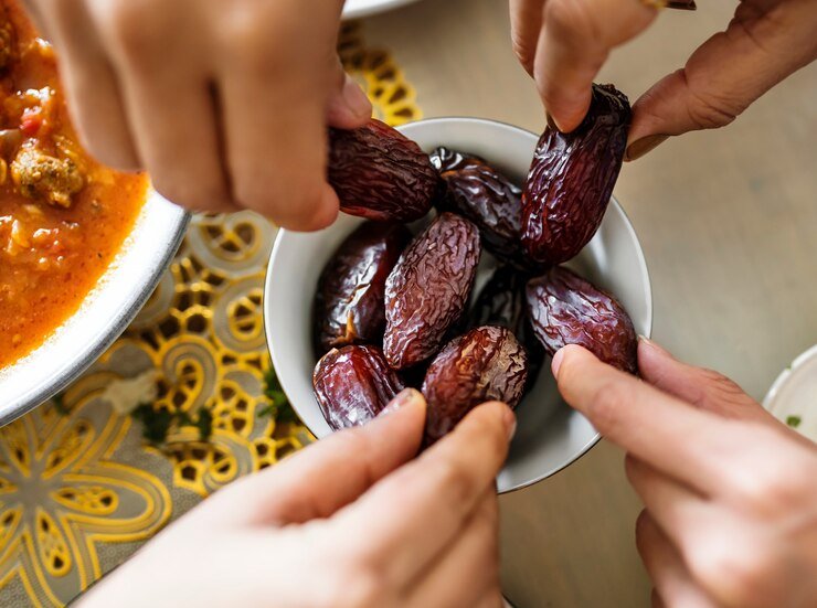 Top 21 Health Benefits of Eat Anytime Omani Dates