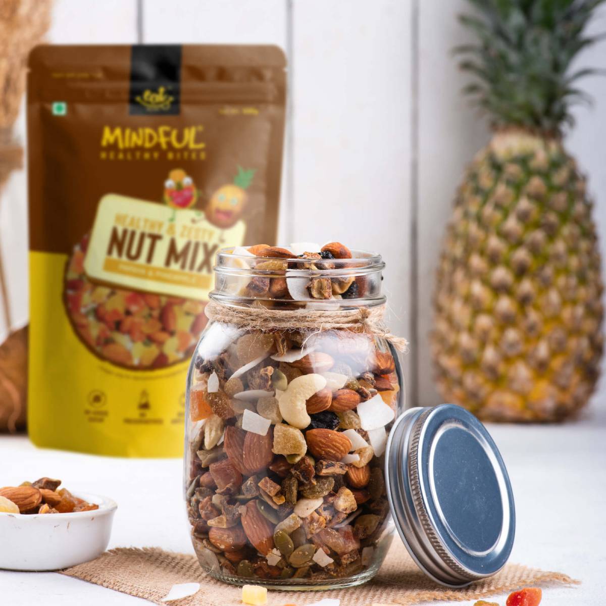 PINEAPPLE Nut Trail Mix - Eatanytime