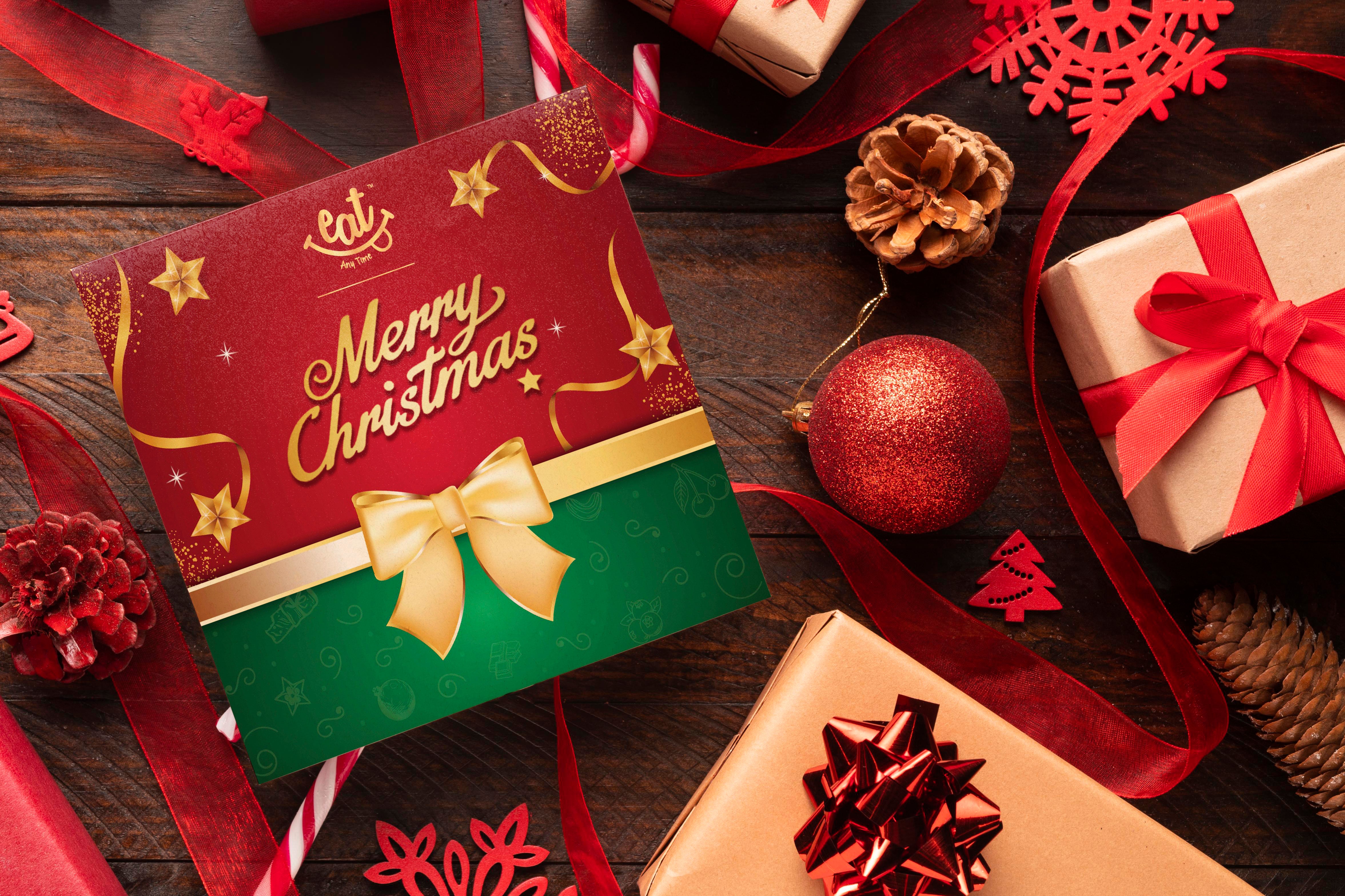 Christmas Gift Box and Decorations HD Wallpaper - WallpaperFX